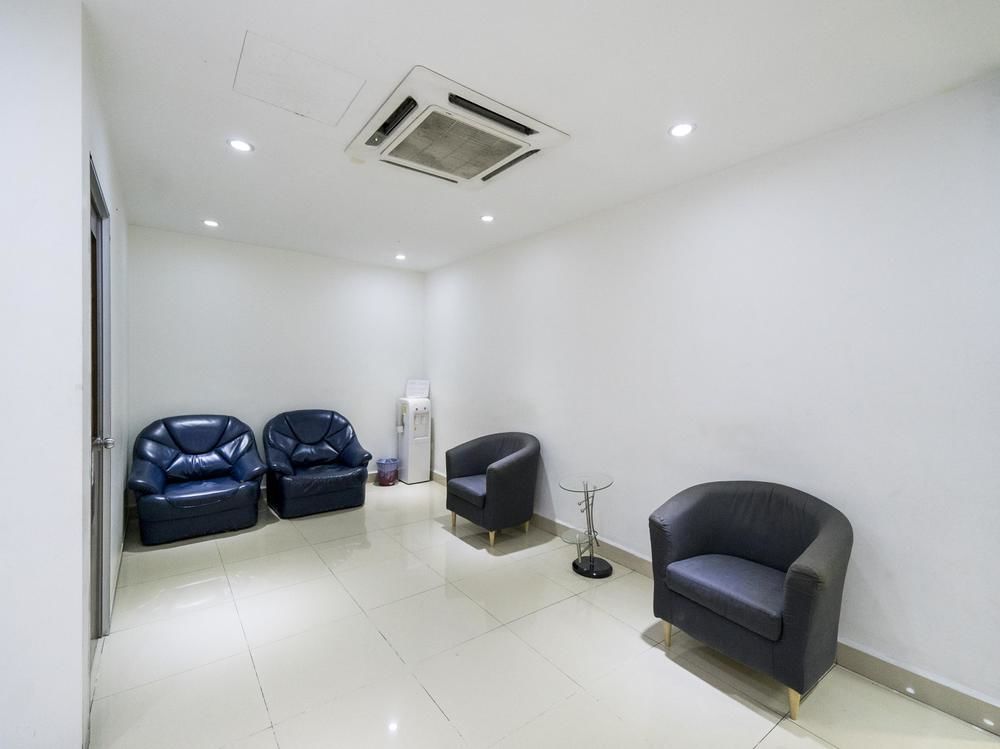 Oyo 280 Hotel Dragon Inn Kuala Lumpur Exterior photo