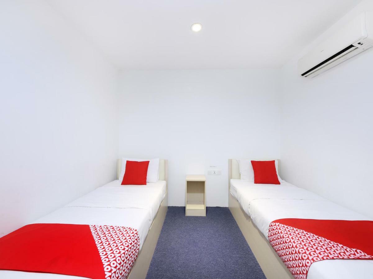 Oyo 280 Hotel Dragon Inn Kuala Lumpur Exterior photo